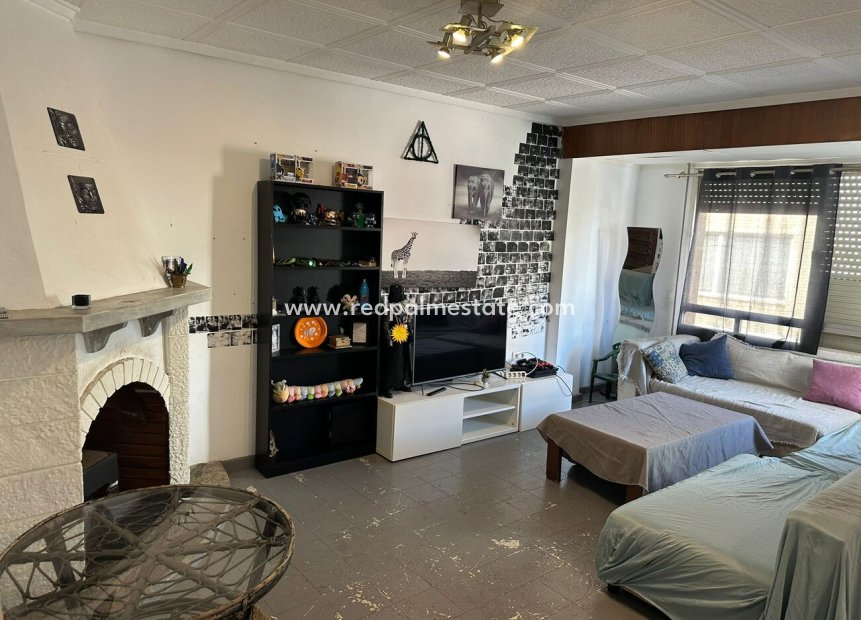 Revente - Appartement -
Torrevieja