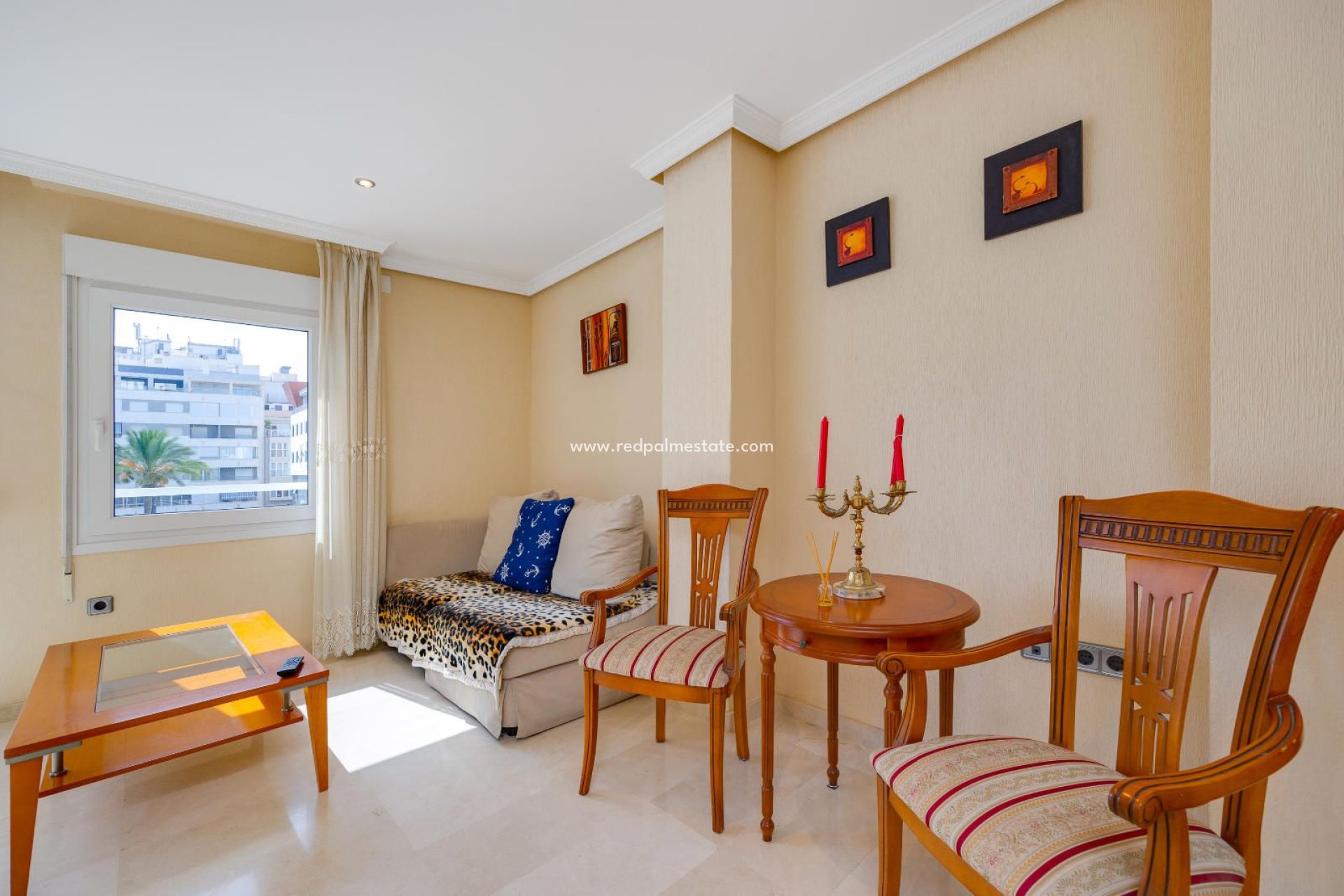 Revente - Appartement -
Torrevieja