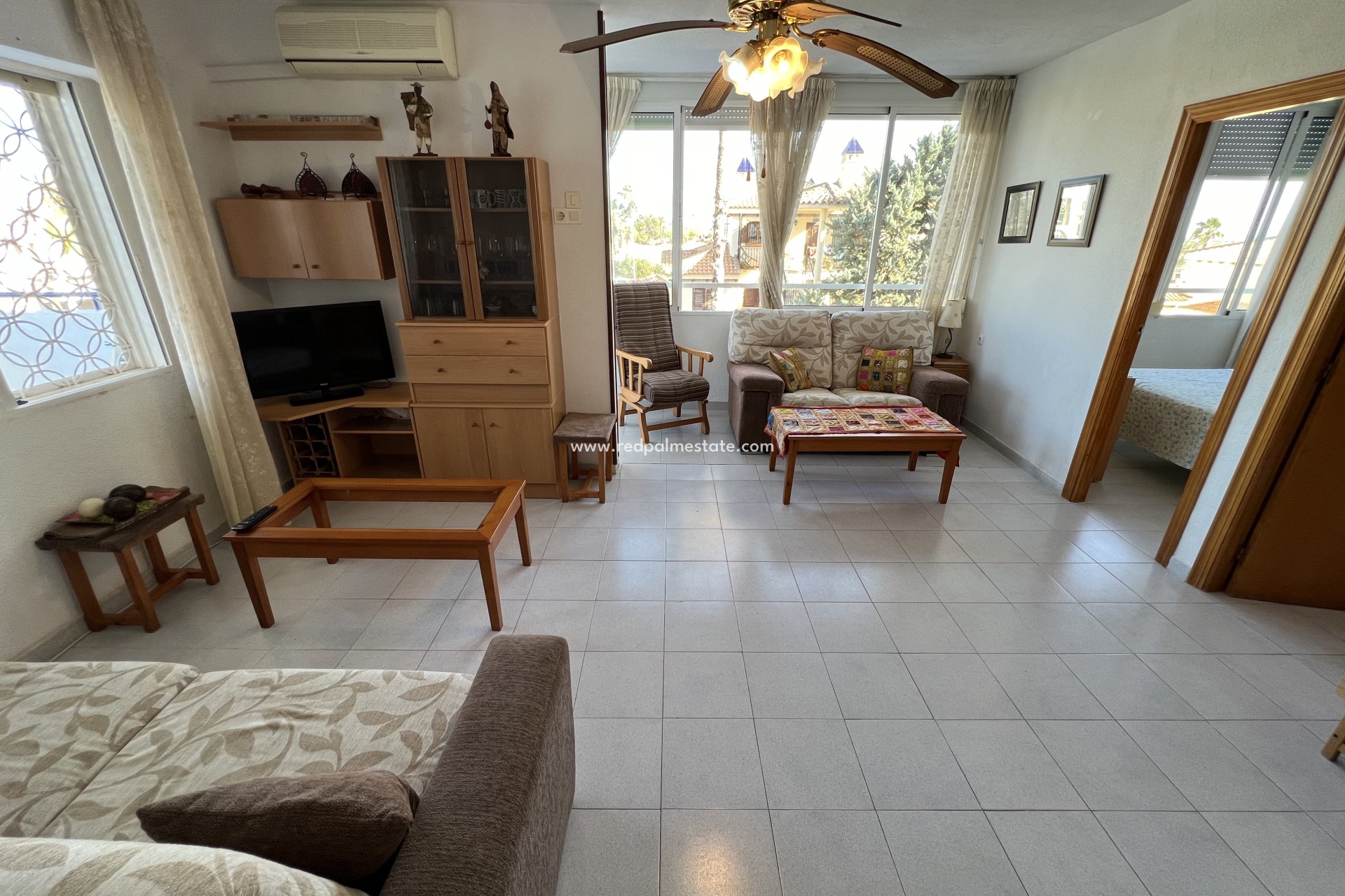 Revente - Appartement -
Torrevieja