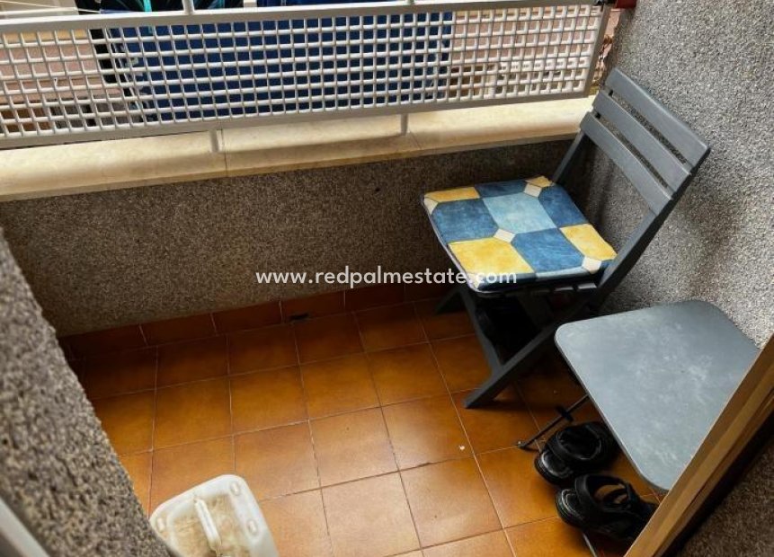 Revente - Appartement -
Torrevieja