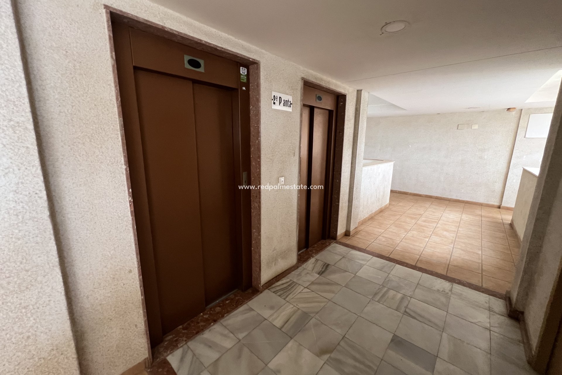 Revente - Appartement -
Torrevieja