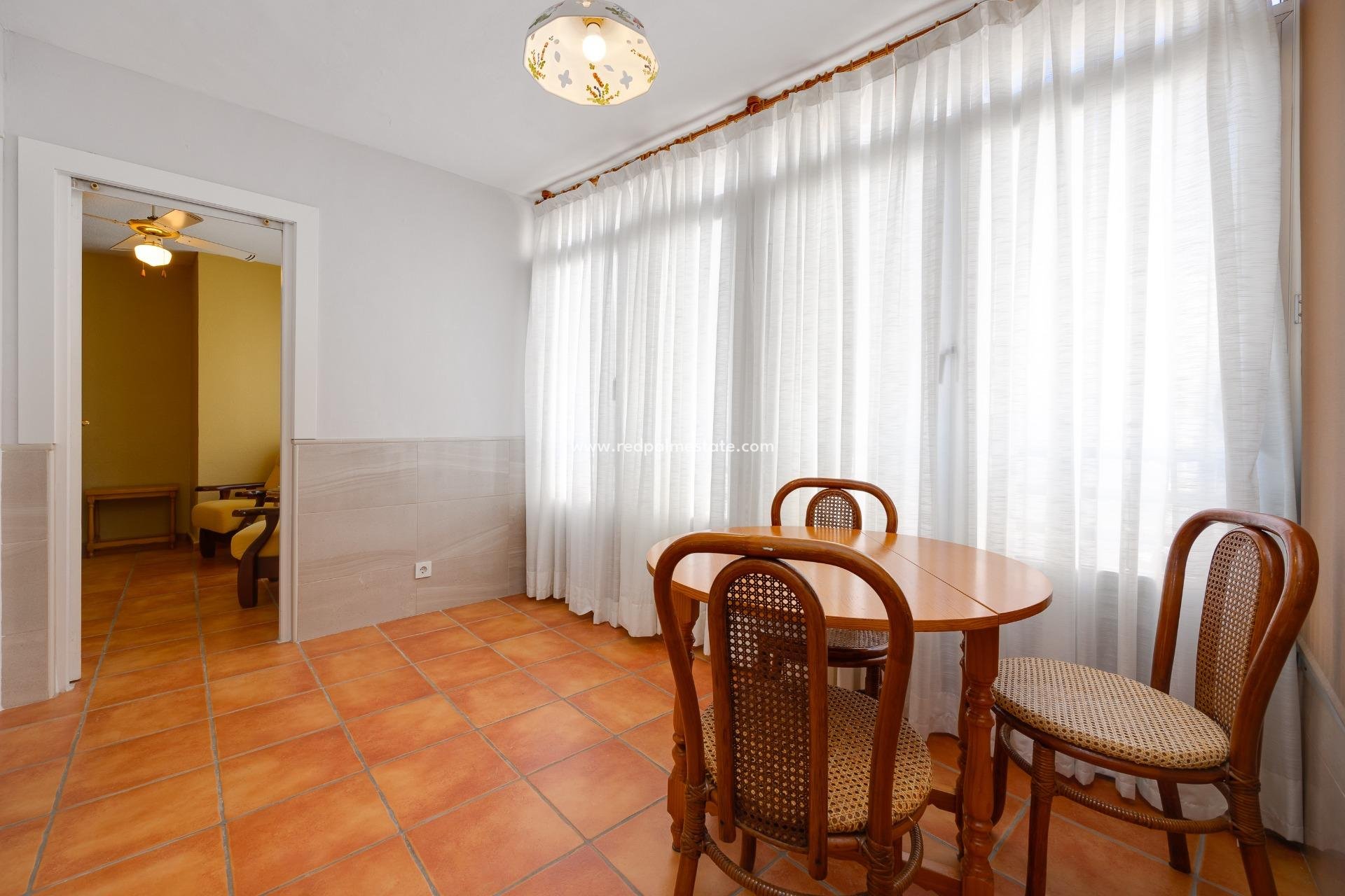 Revente - Appartement -
Torrevieja