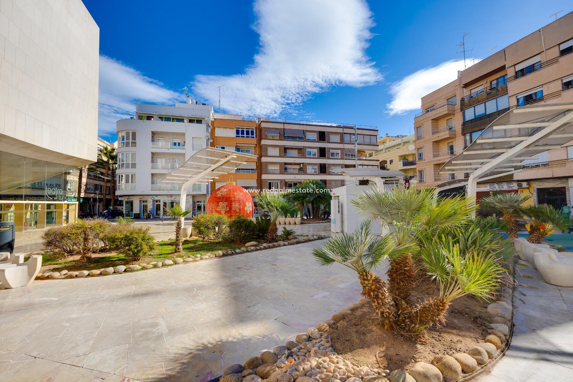 Revente - Appartement -
Torrevieja