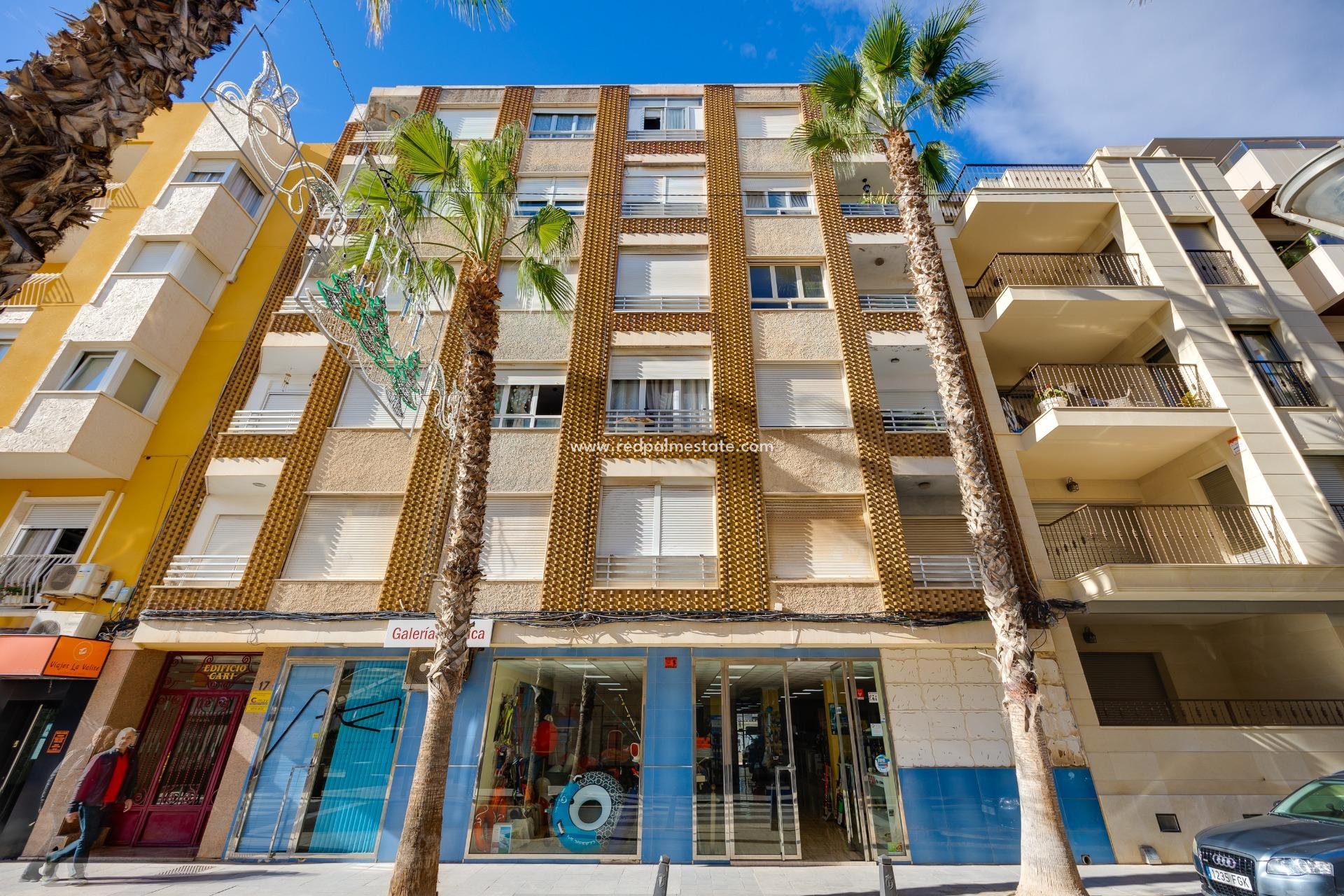 Revente - Appartement -
Torrevieja