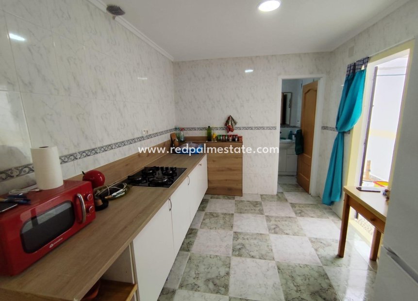 Revente - Appartement -
Torrevieja