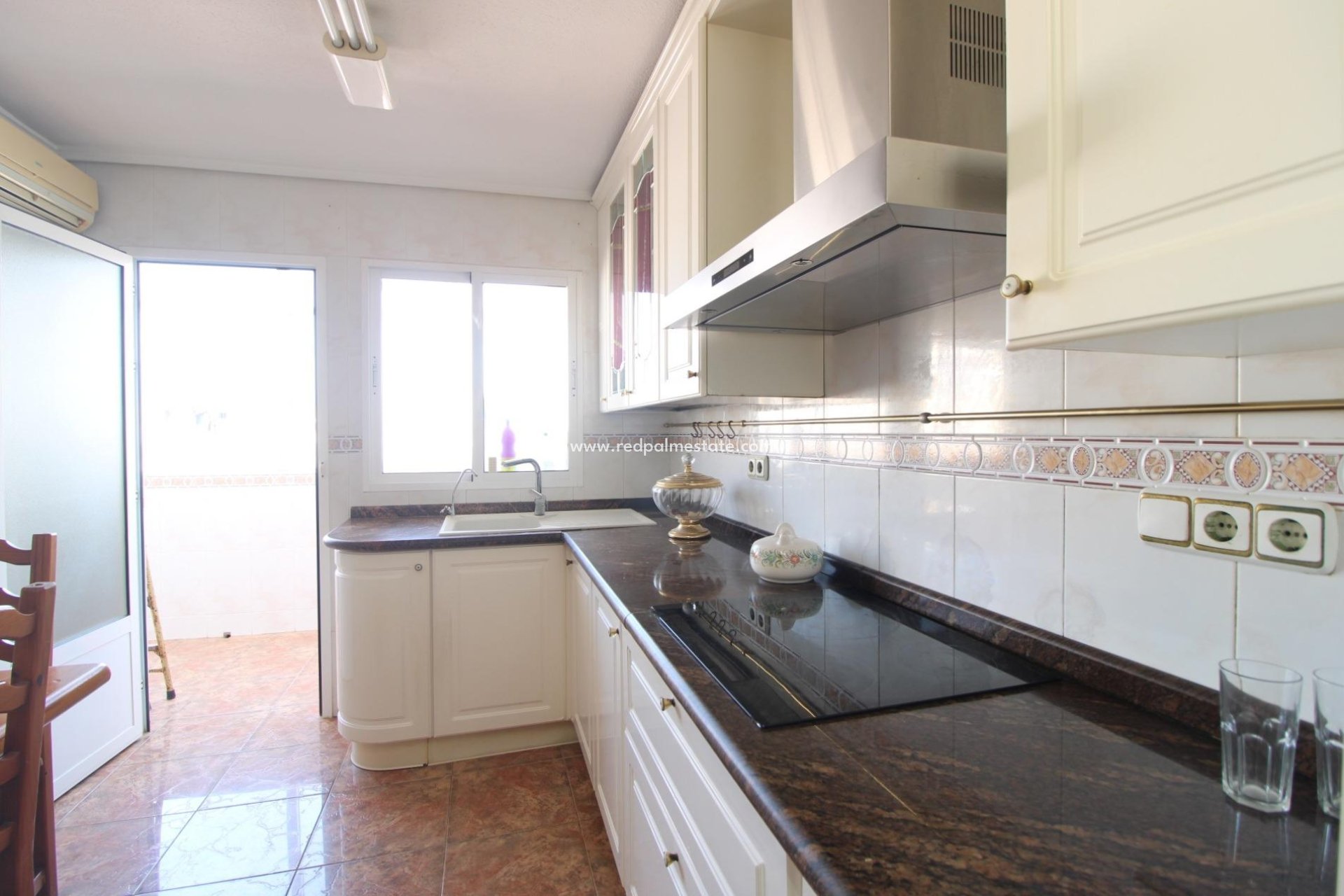 Revente - Appartement -
Torrevieja