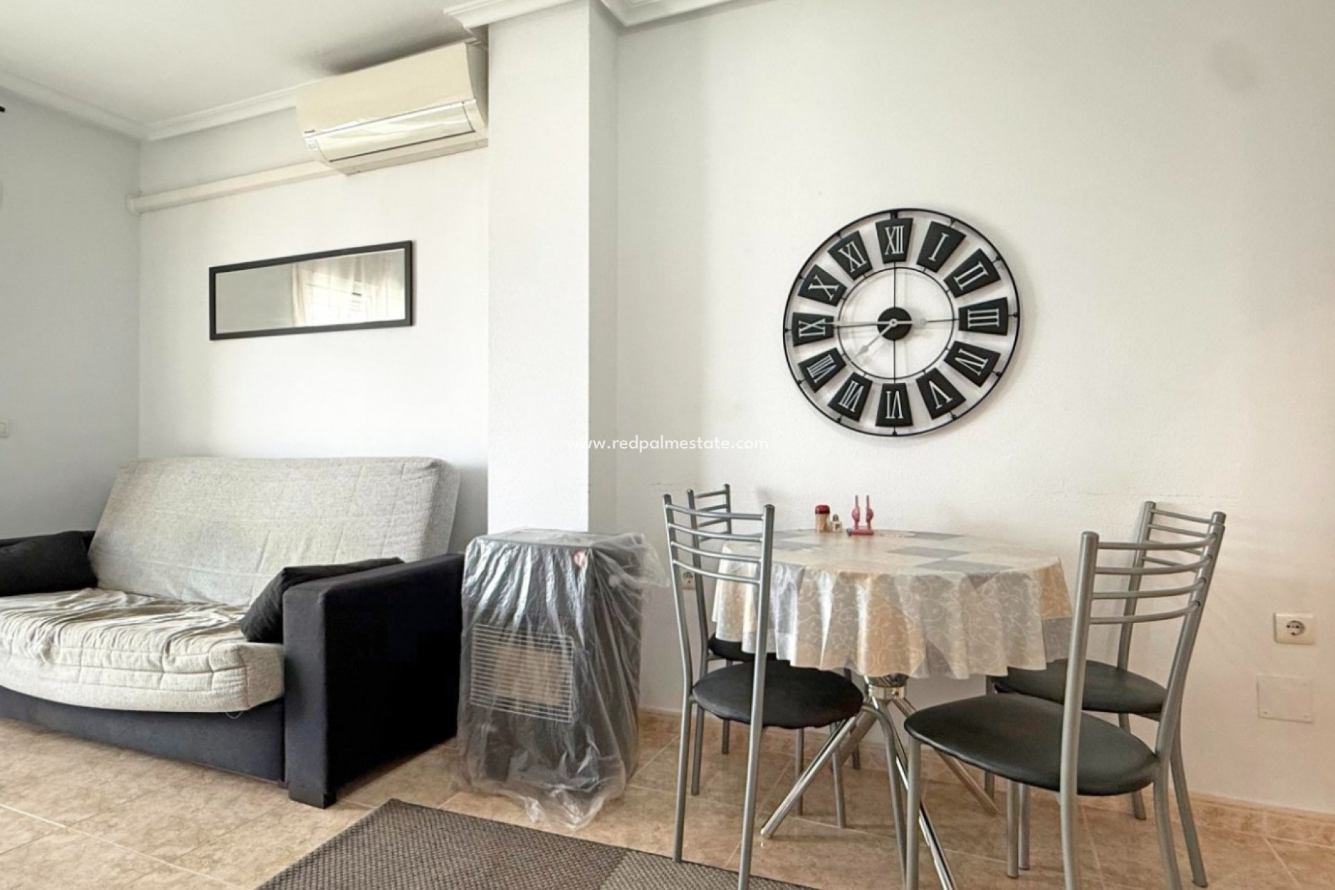 Revente - Appartement -
Torrevieja