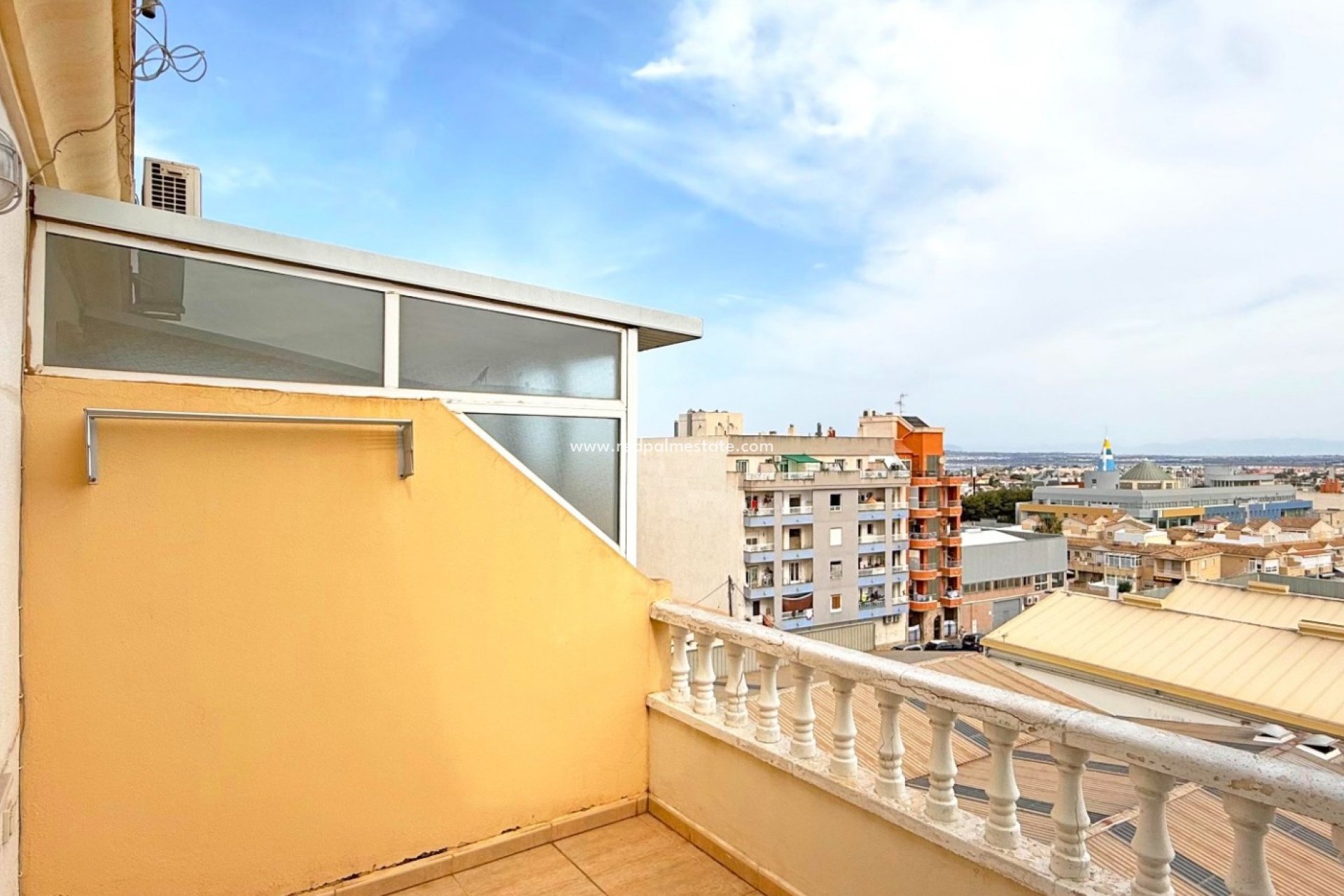 Revente - Appartement -
Torrevieja
