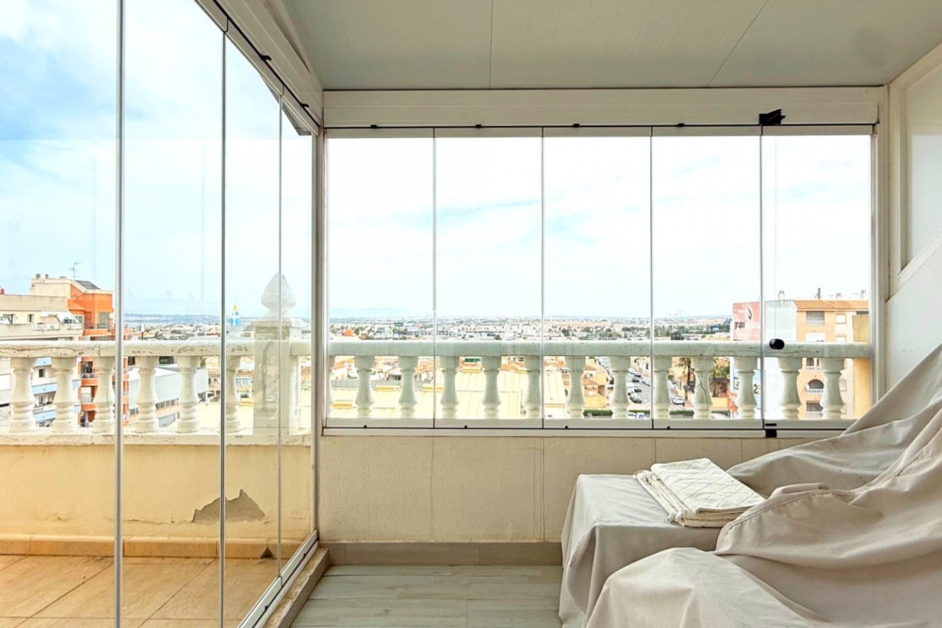 Revente - Appartement -
Torrevieja