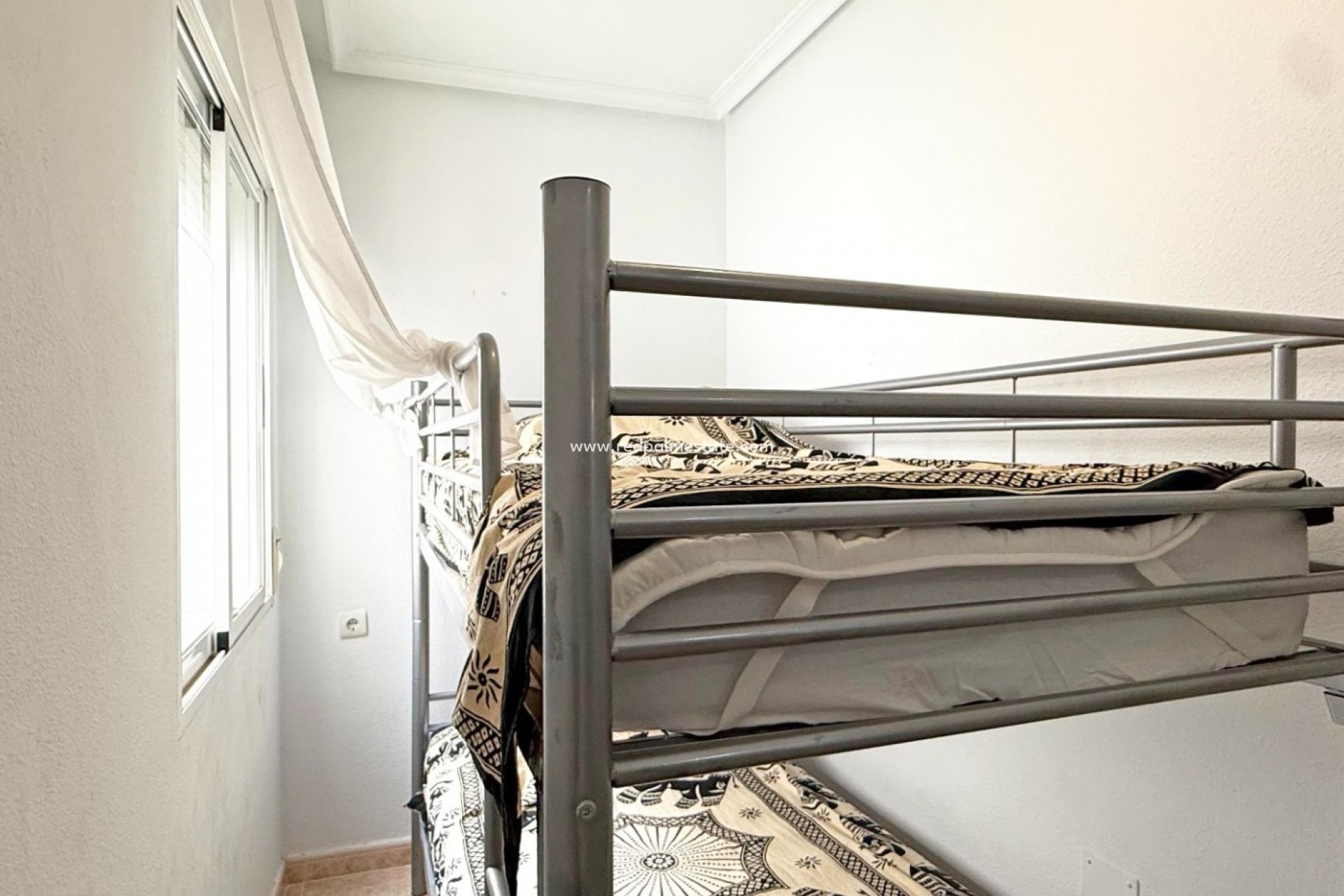 Revente - Appartement -
Torrevieja
