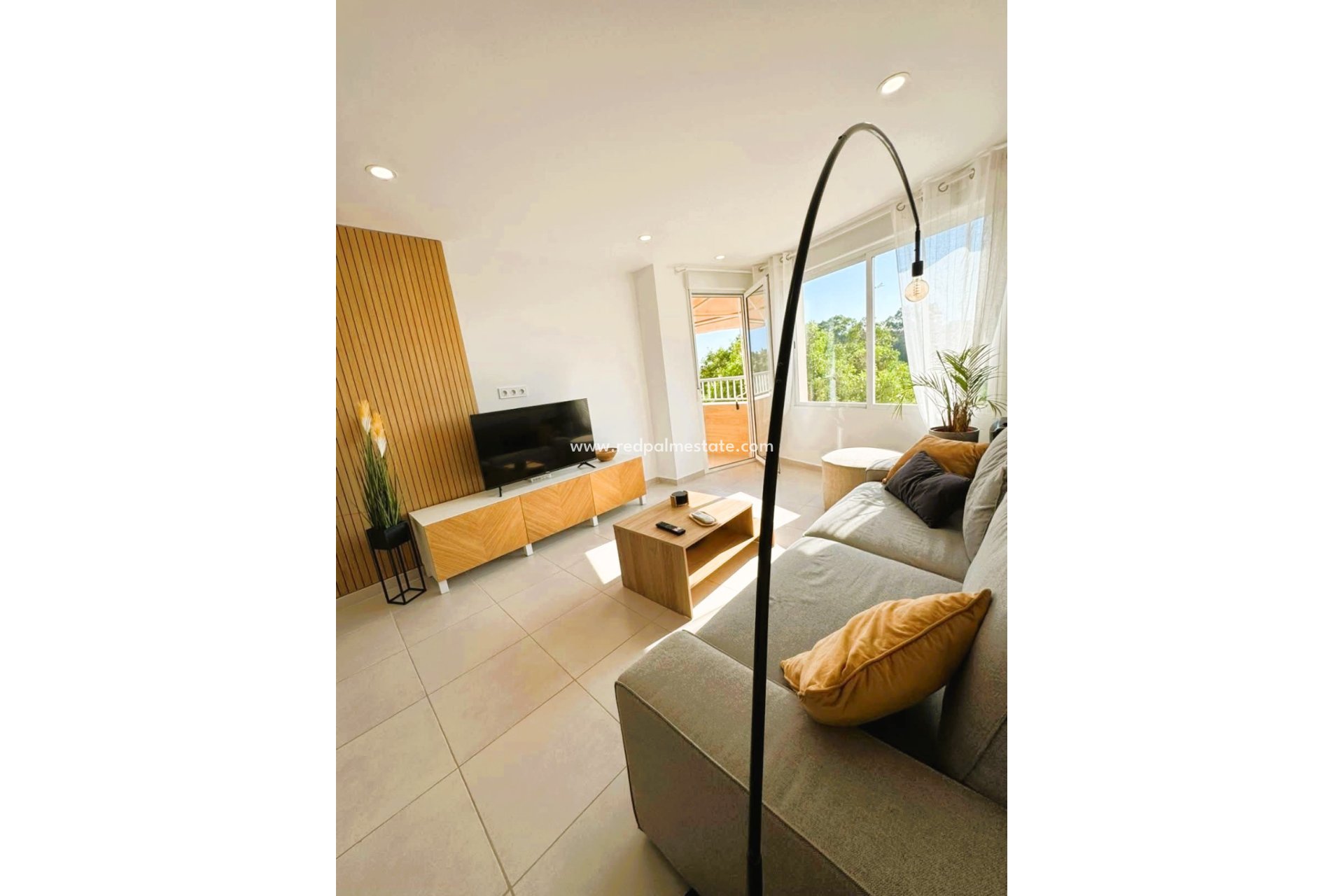 Revente - Appartement -
Torrevieja