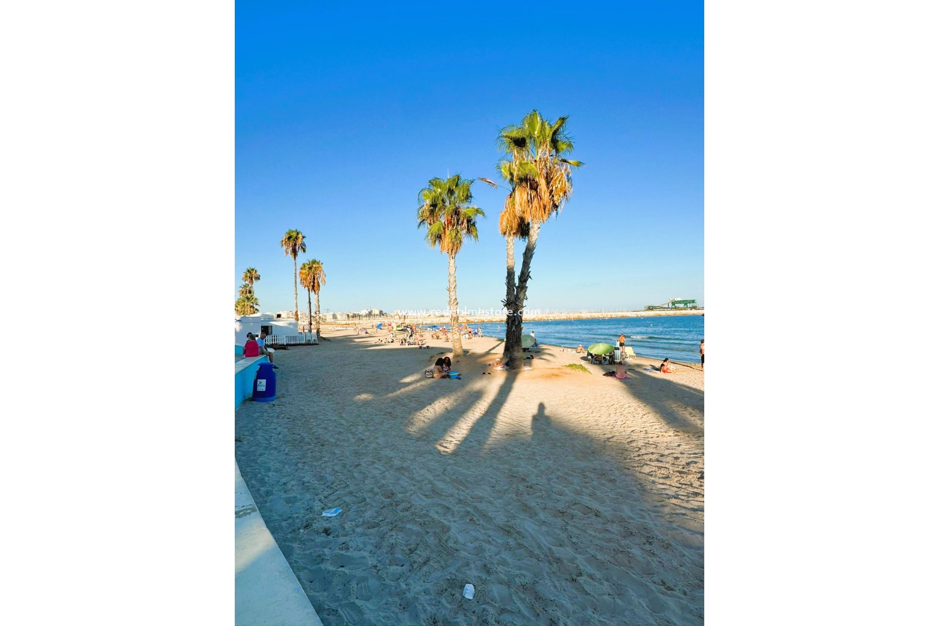 Revente - Appartement -
Torrevieja