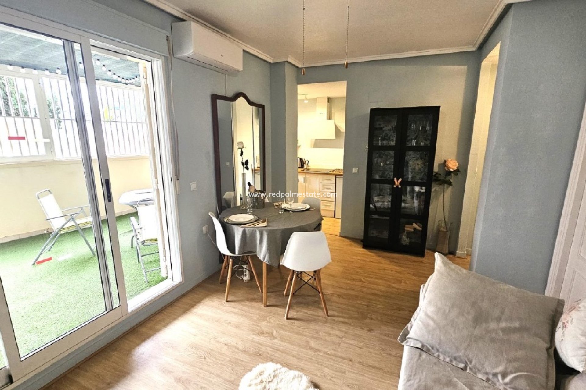 Revente - Appartement -
Torrevieja