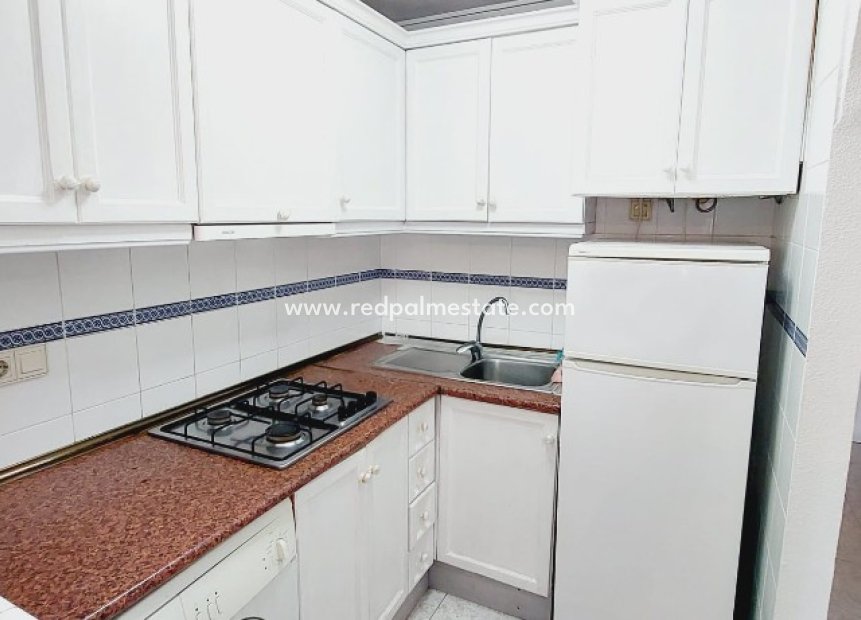 Revente - Appartement -
Torrevieja