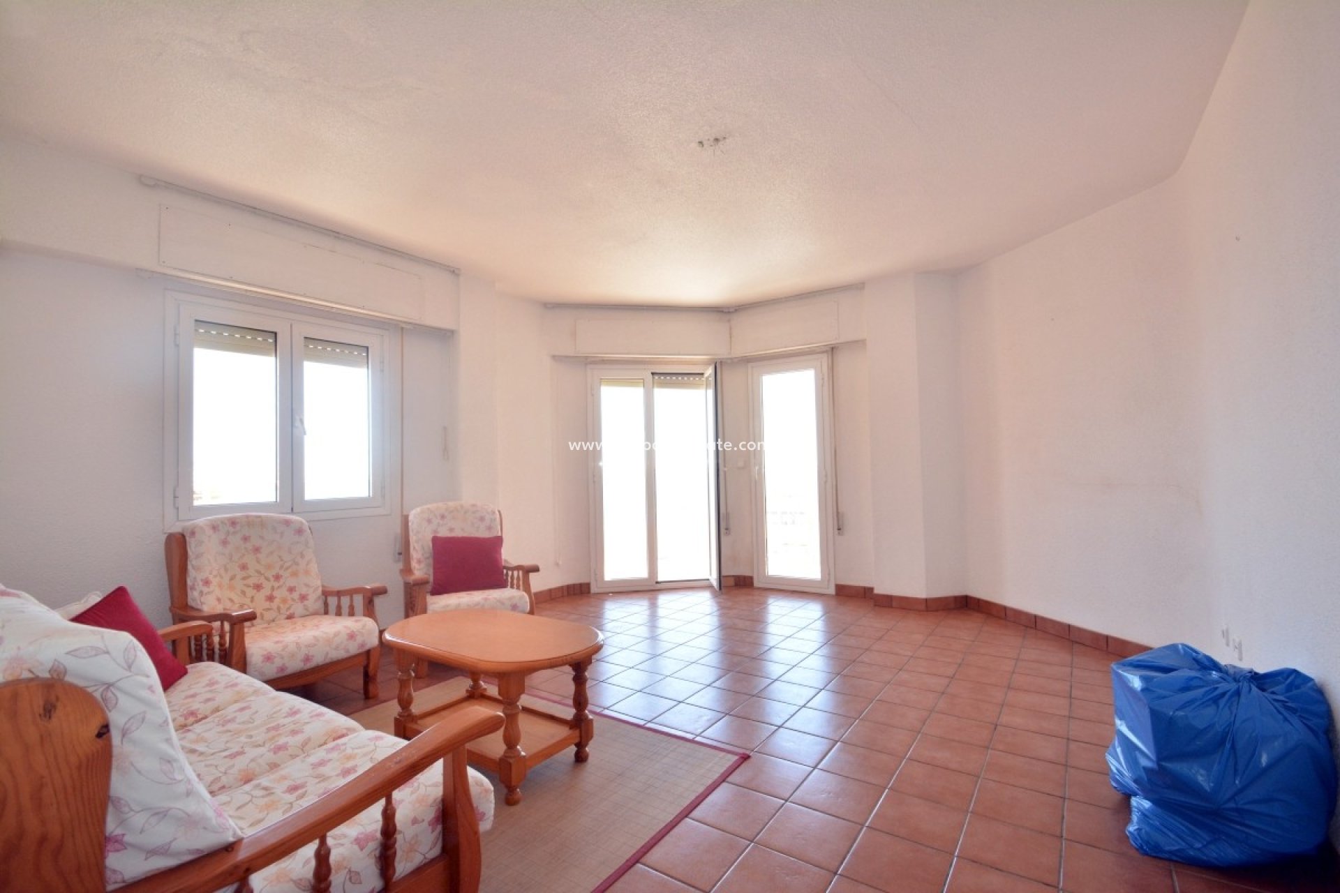 Revente - Appartement -
Torrevieja