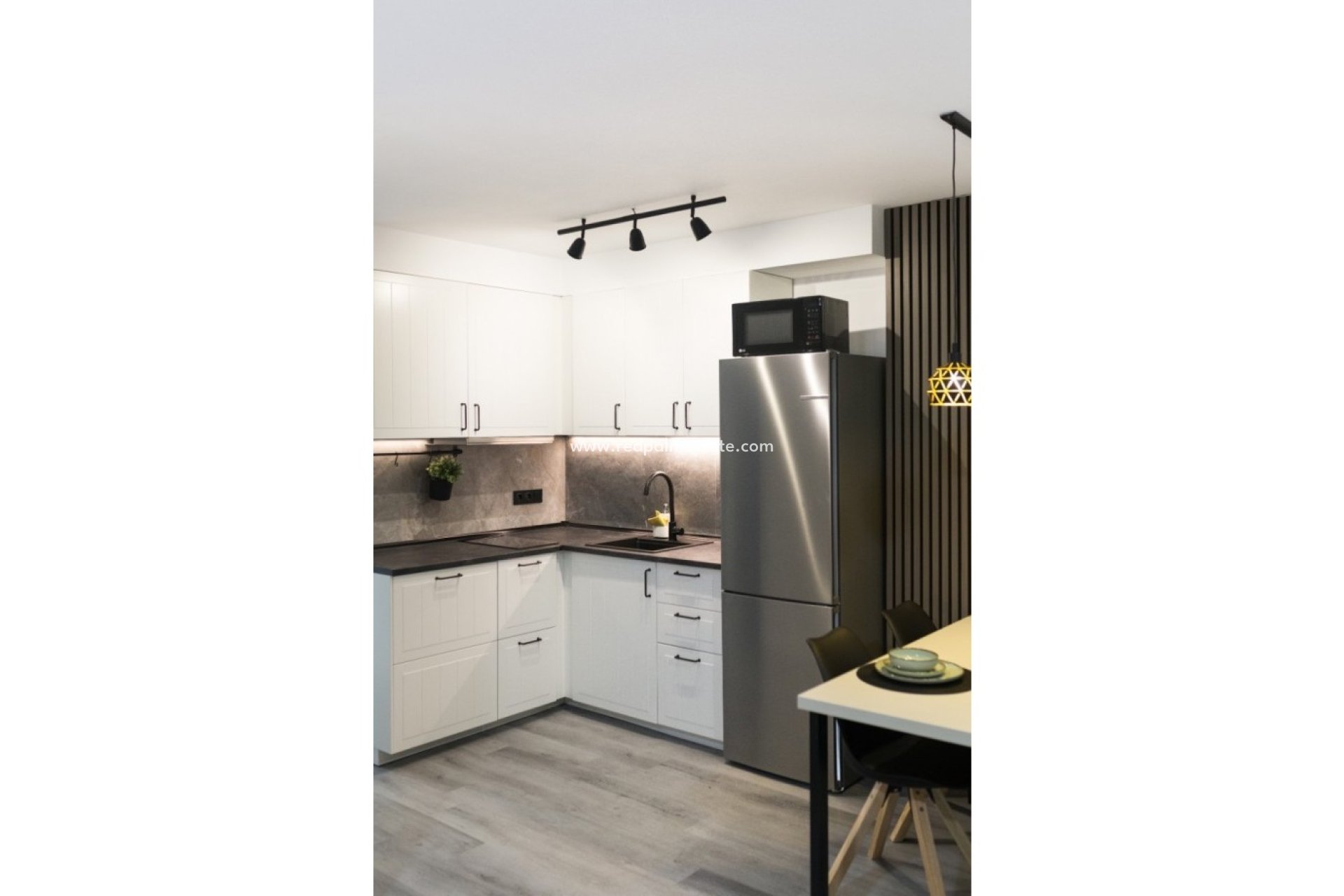 Revente - Appartement -
Torrevieja