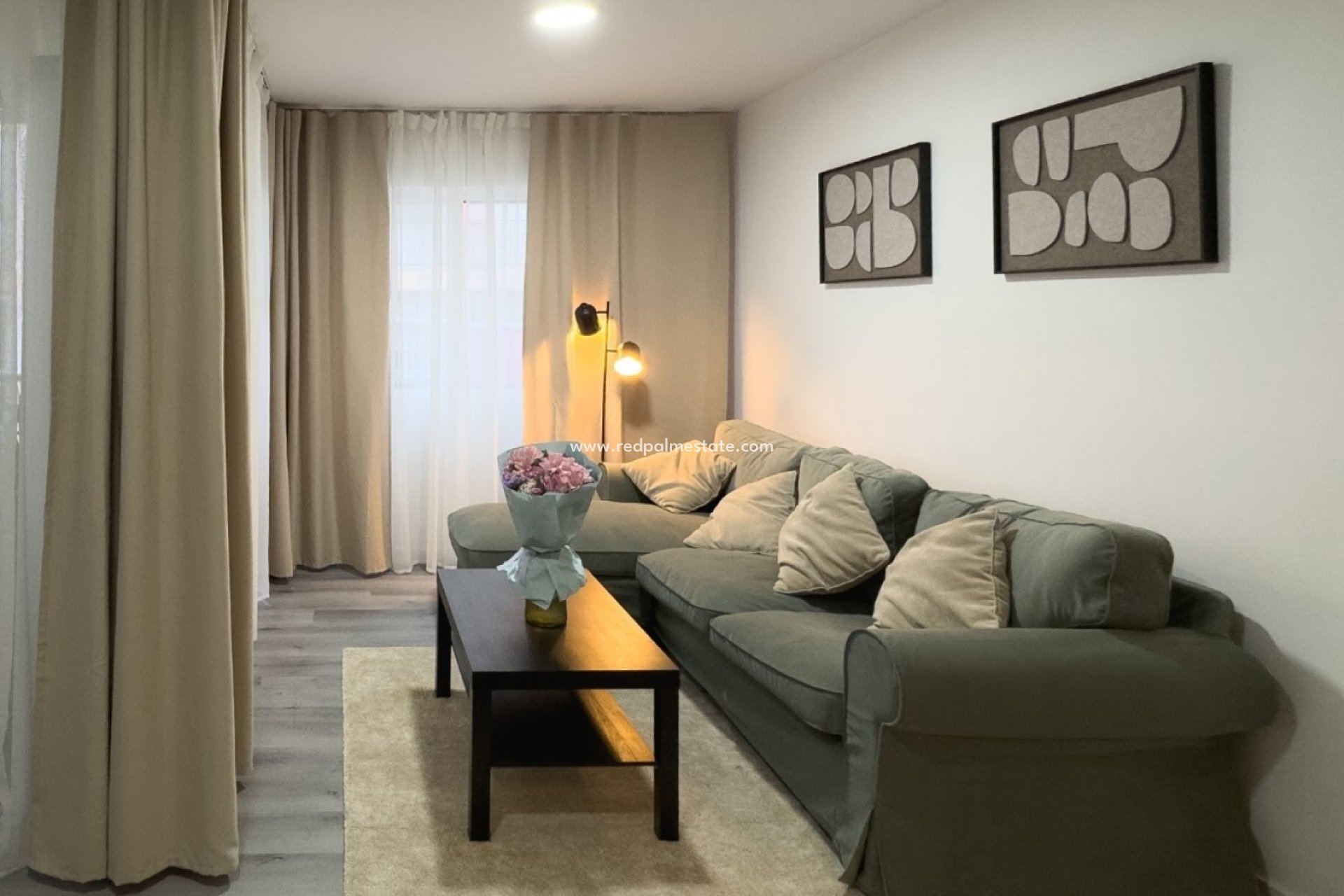 Revente - Appartement -
Torrevieja