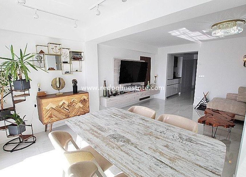 Revente - Appartement -
Torrevieja