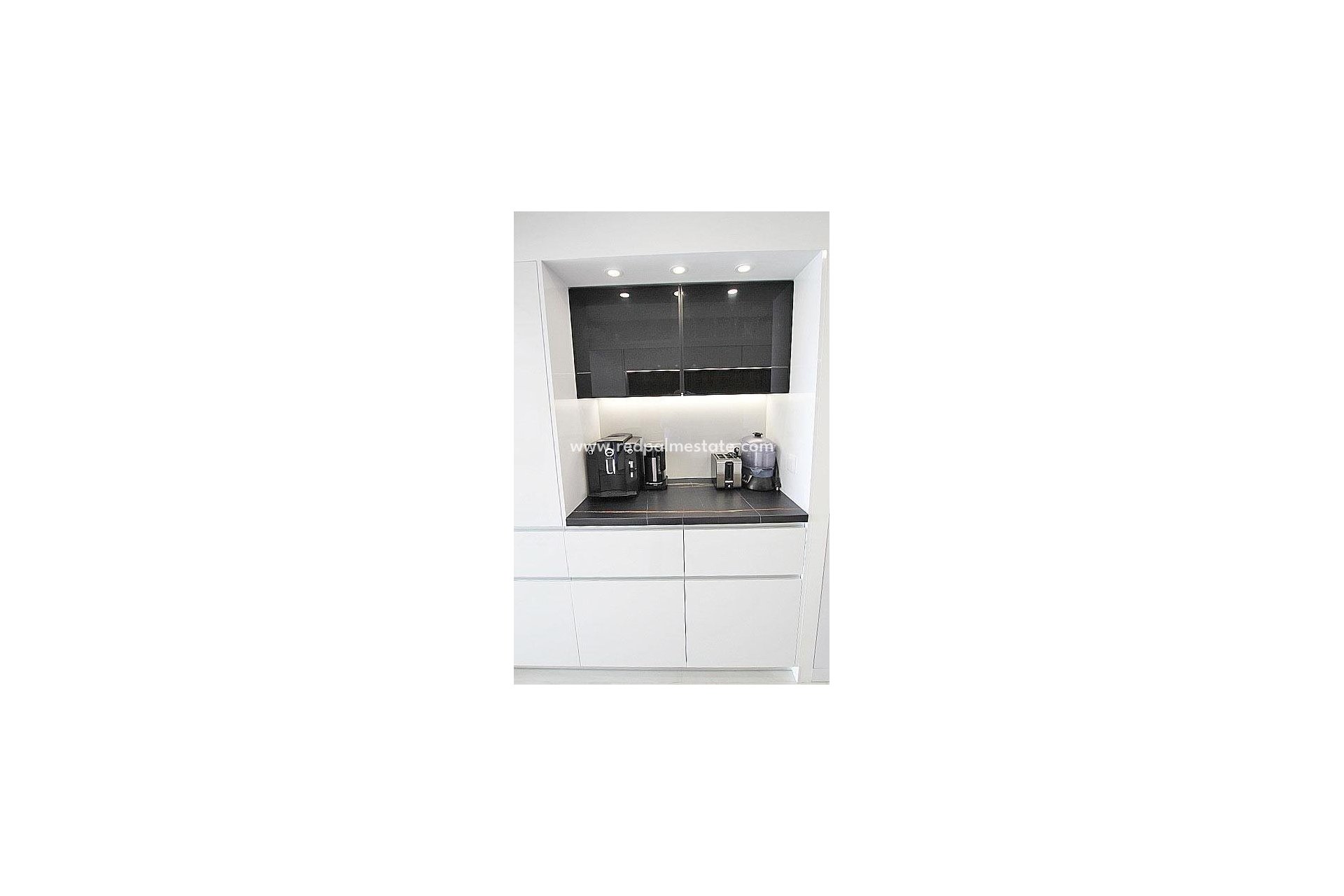 Revente - Appartement -
Torrevieja