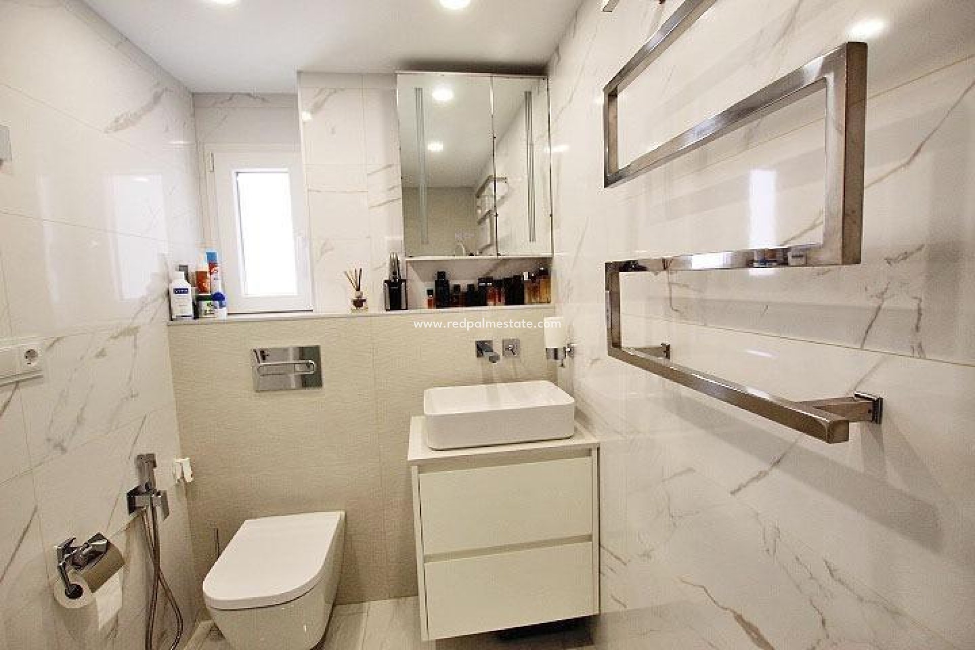 Revente - Appartement -
Torrevieja