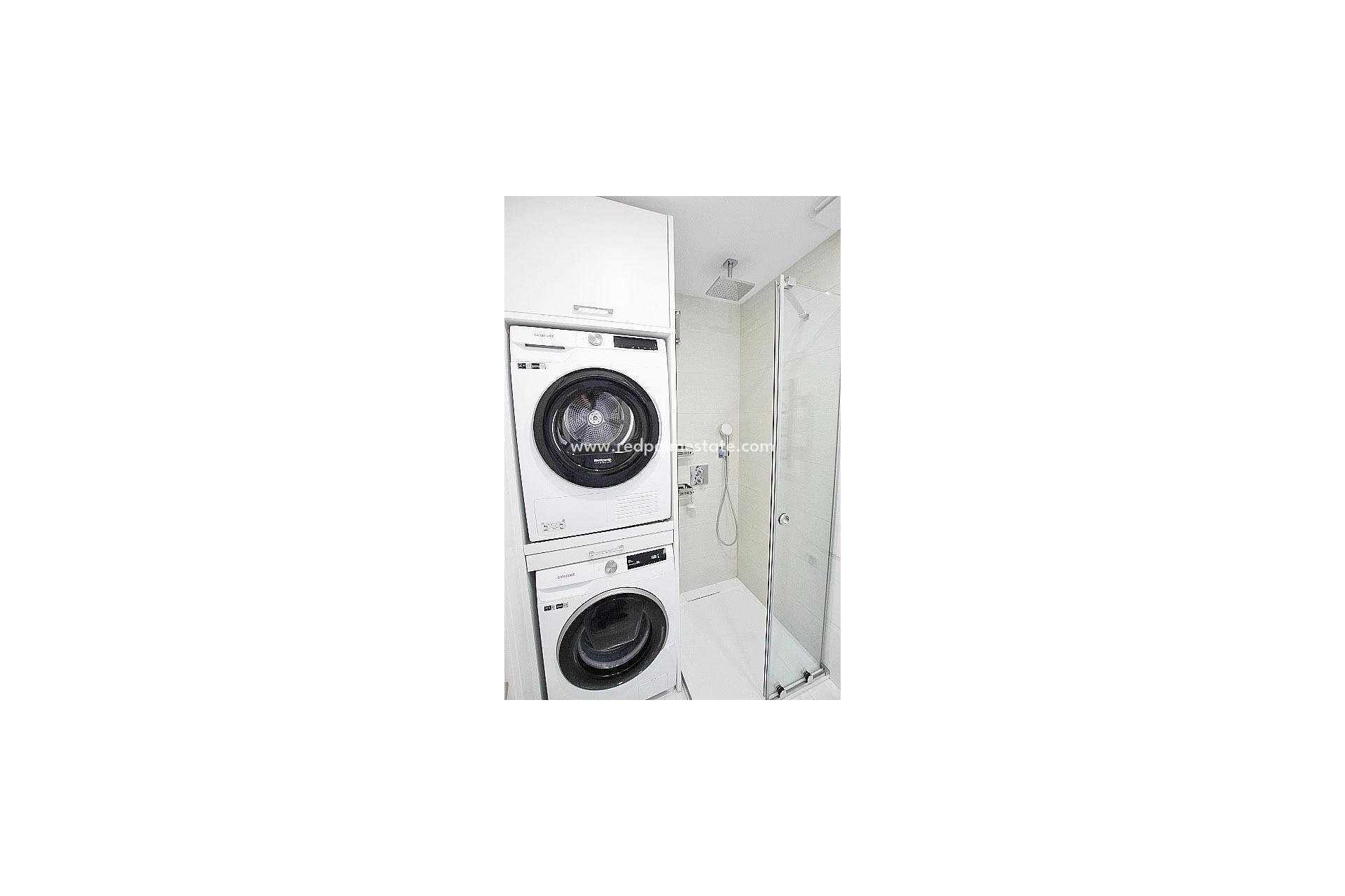 Revente - Appartement -
Torrevieja