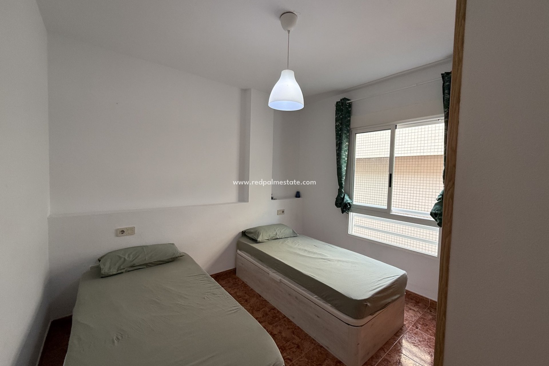 Revente - Appartement -
Torrevieja