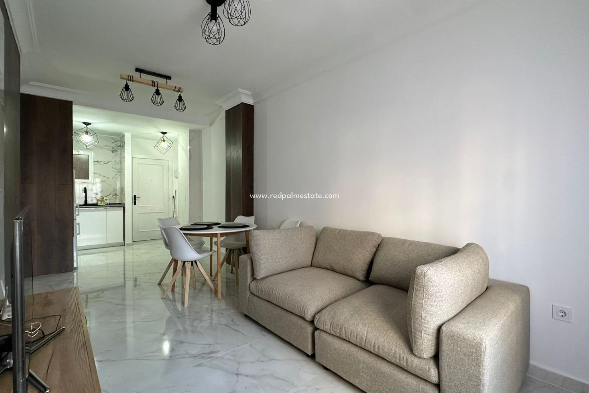 Revente - Appartement -
Torrevieja