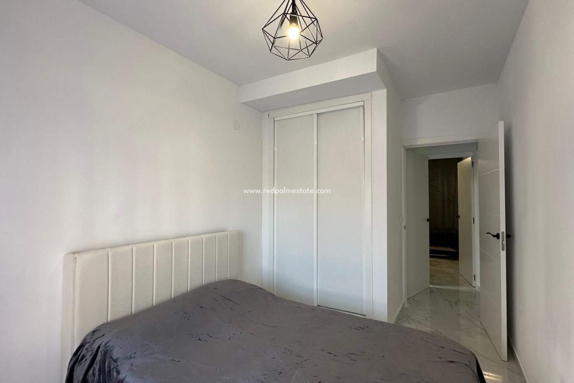 Revente - Appartement -
Torrevieja
