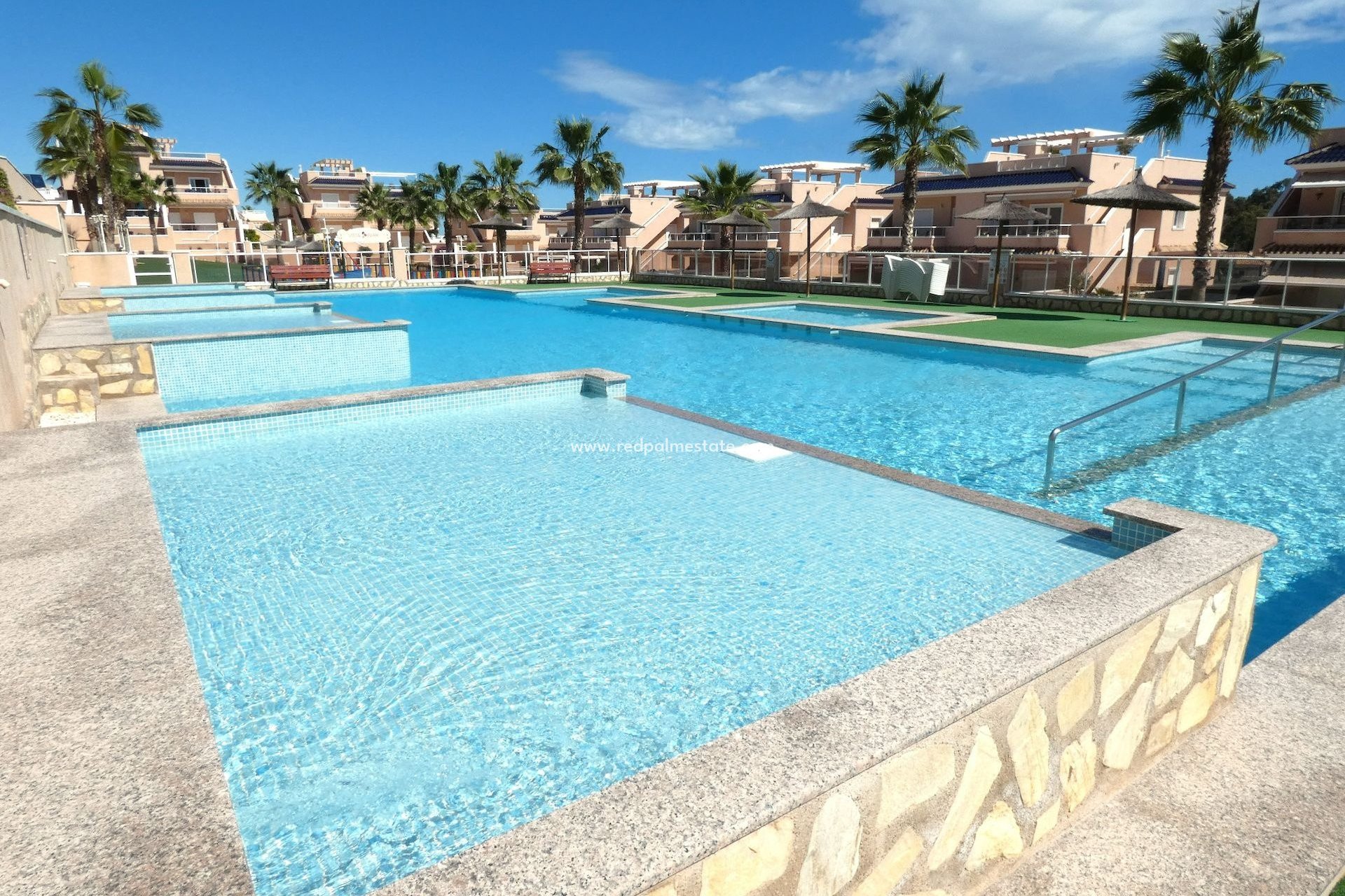 Revente - Appartement -
Torrevieja
