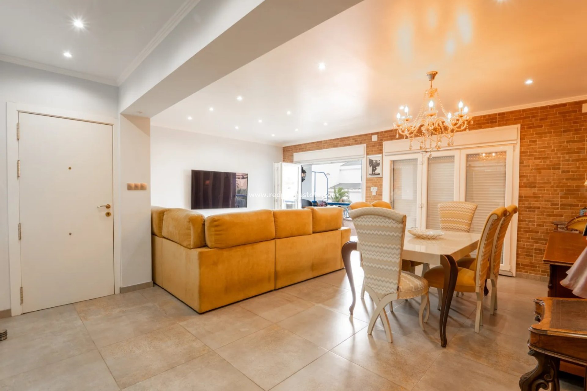 Revente - Appartement -
Torrevieja