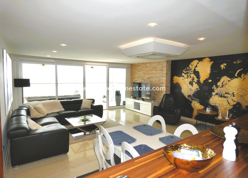 Revente - Appartement -
Torrevieja