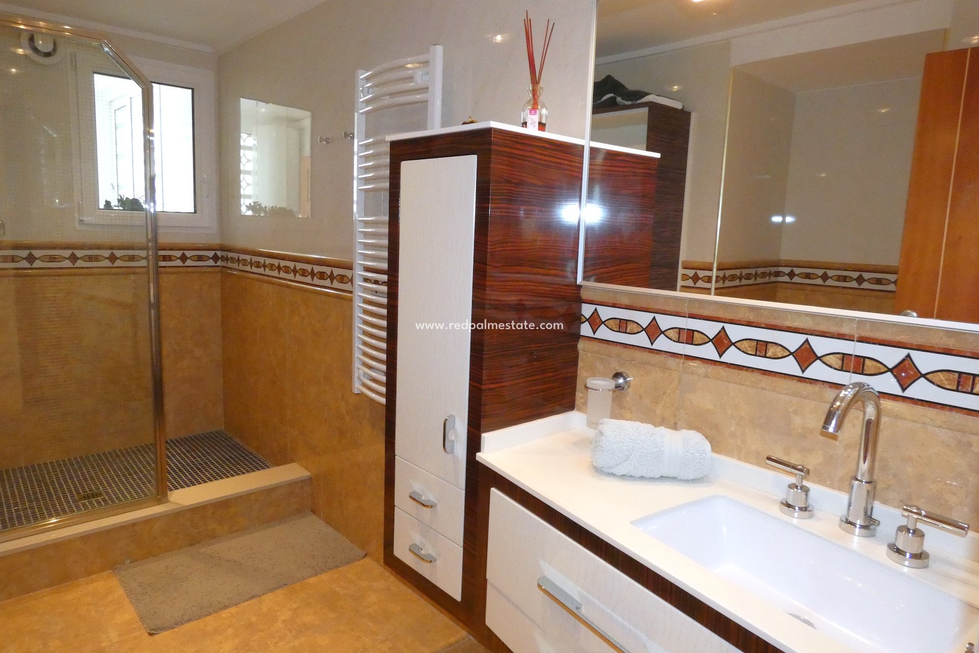Revente - Appartement -
Torrevieja