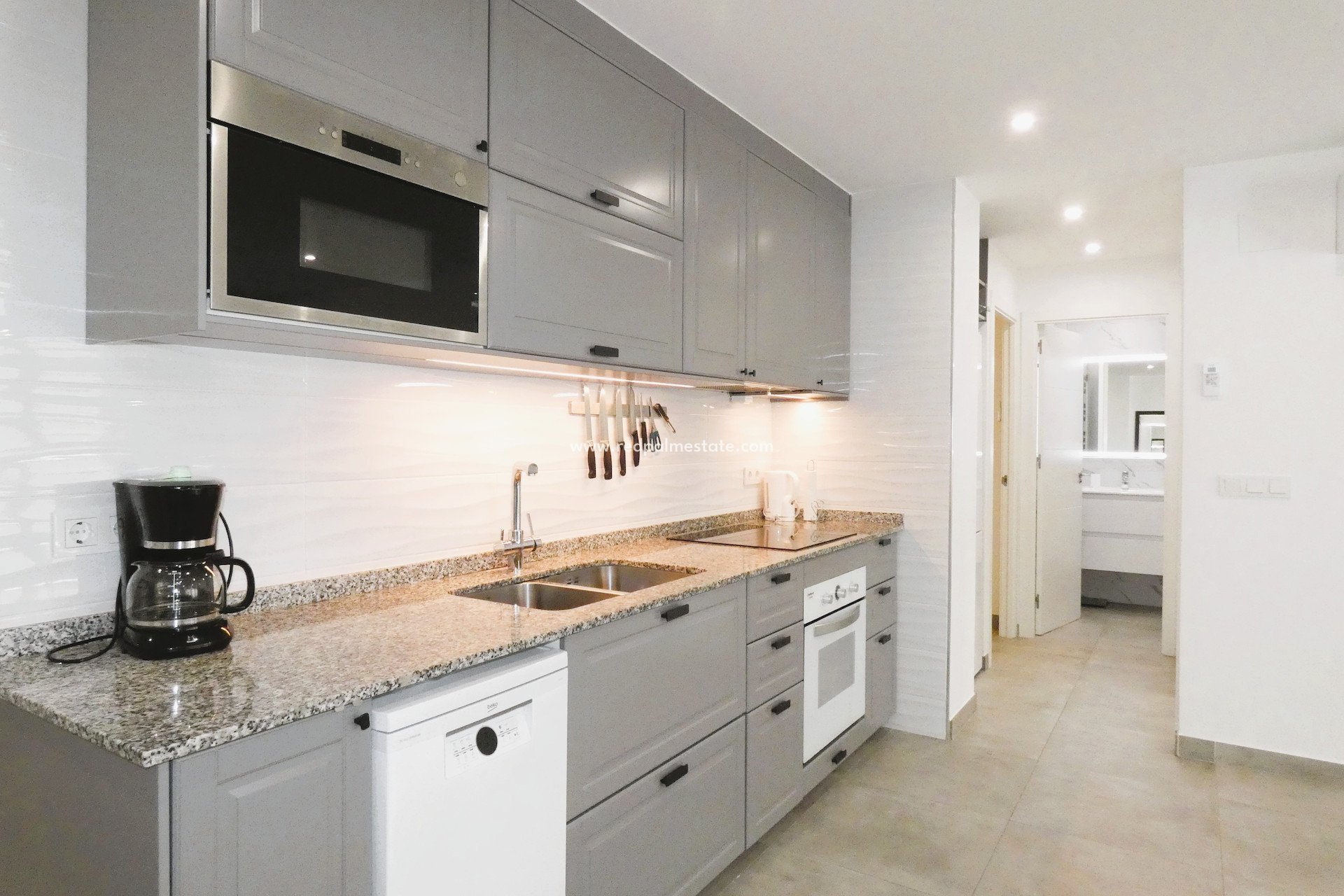 Revente - Appartement -
Torrevieja