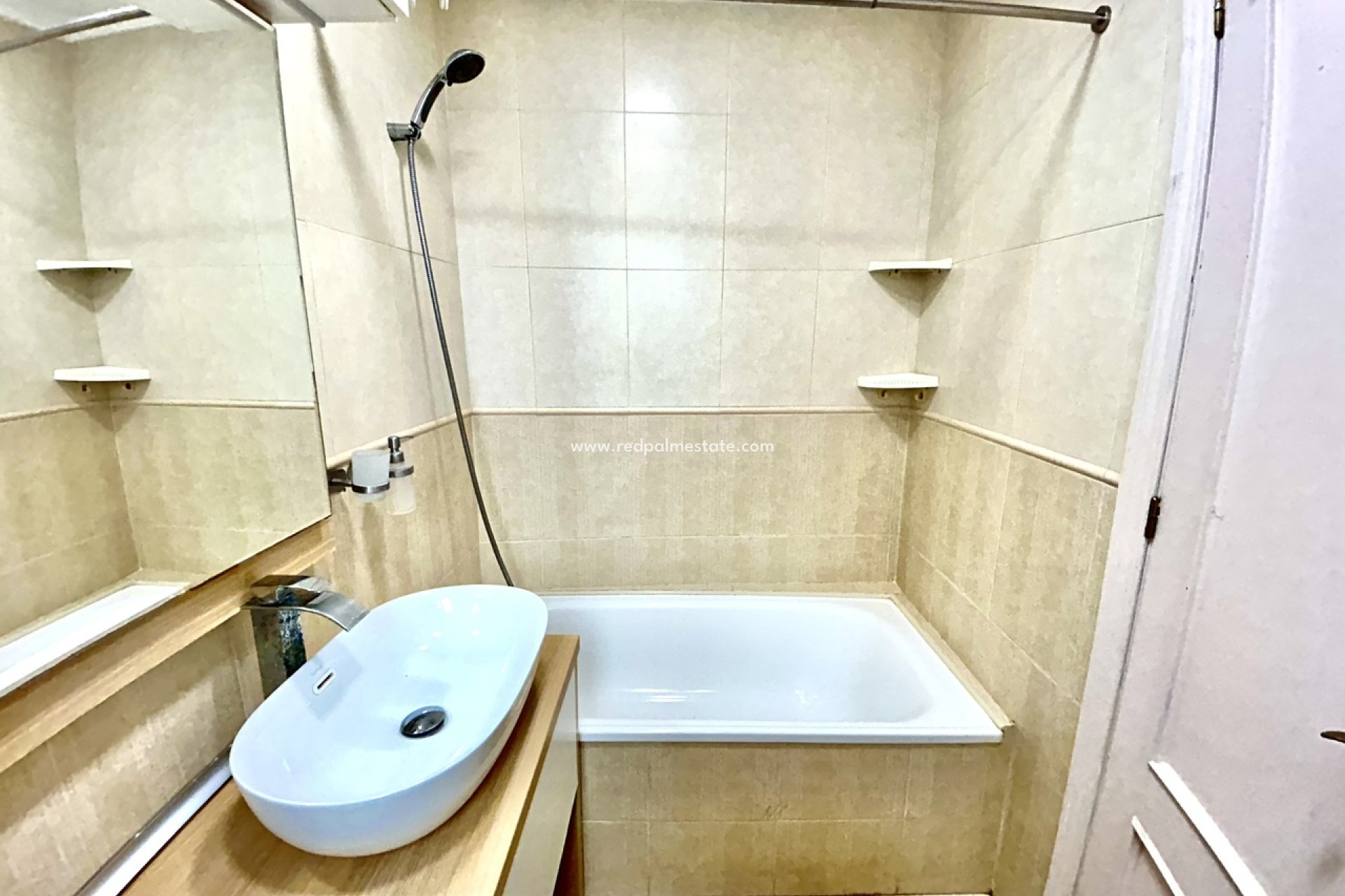 Revente - Appartement -
Torrevieja
