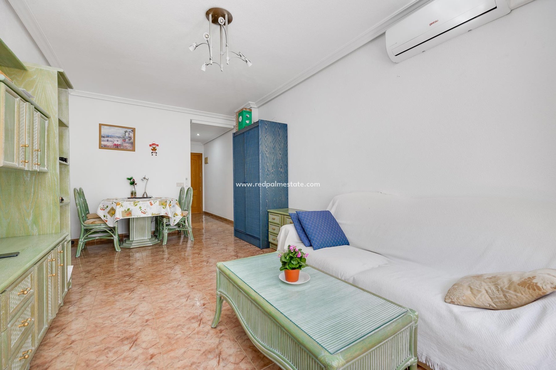 Revente - Appartement -
Torrevieja