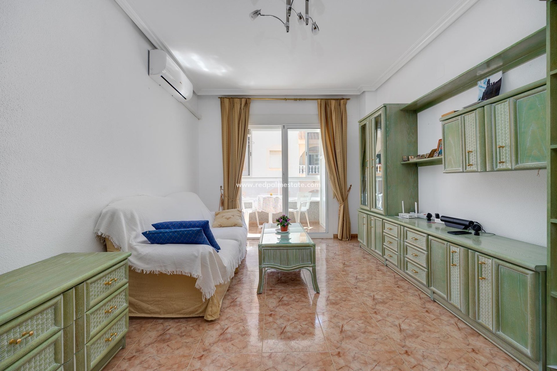 Revente - Appartement -
Torrevieja