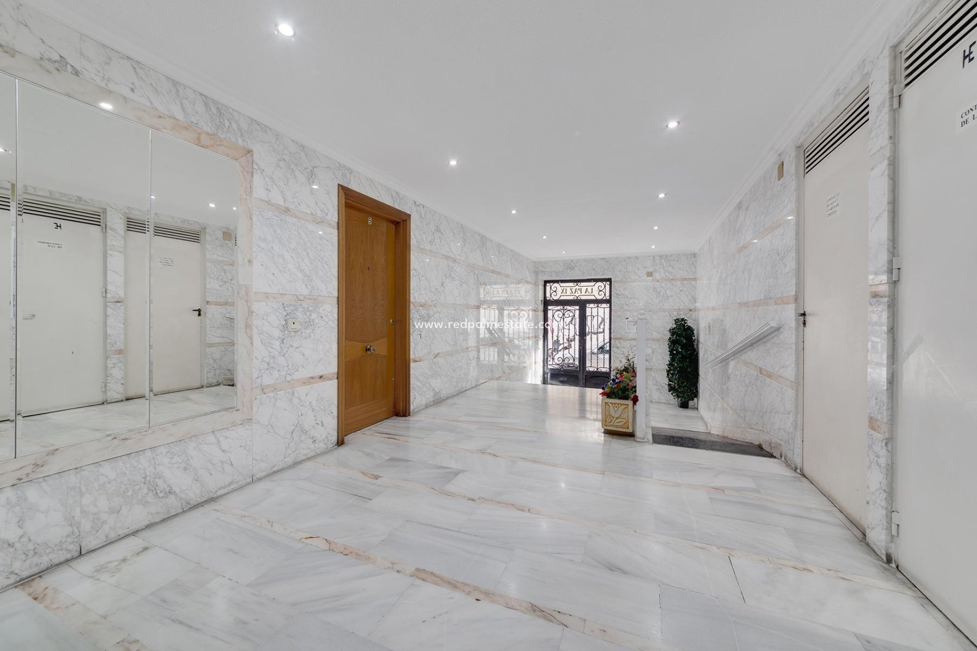 Revente - Appartement -
Torrevieja