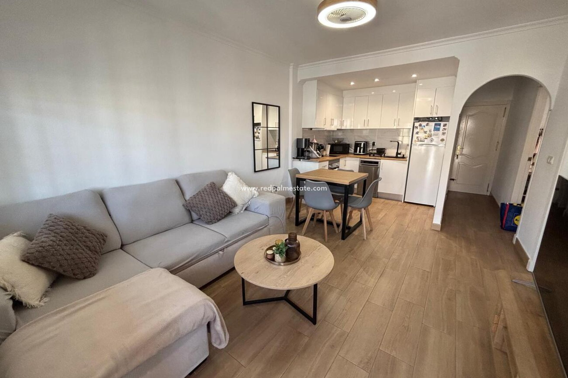 Revente - Appartement -
Torrevieja