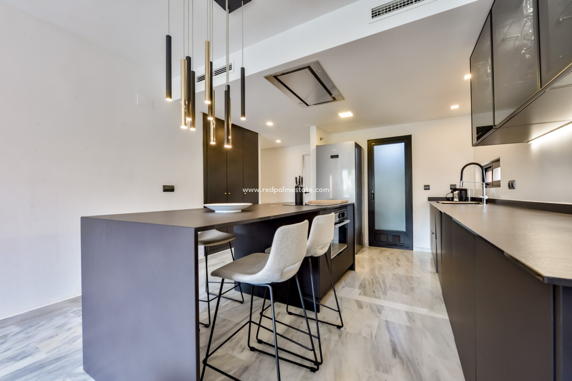 Revente - Appartement -
Villajoyosa - La Cala