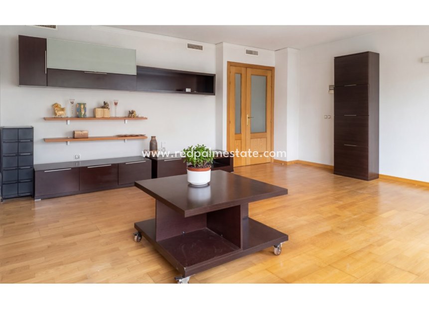 Revente - Appartements -
Alicante - Garbinet