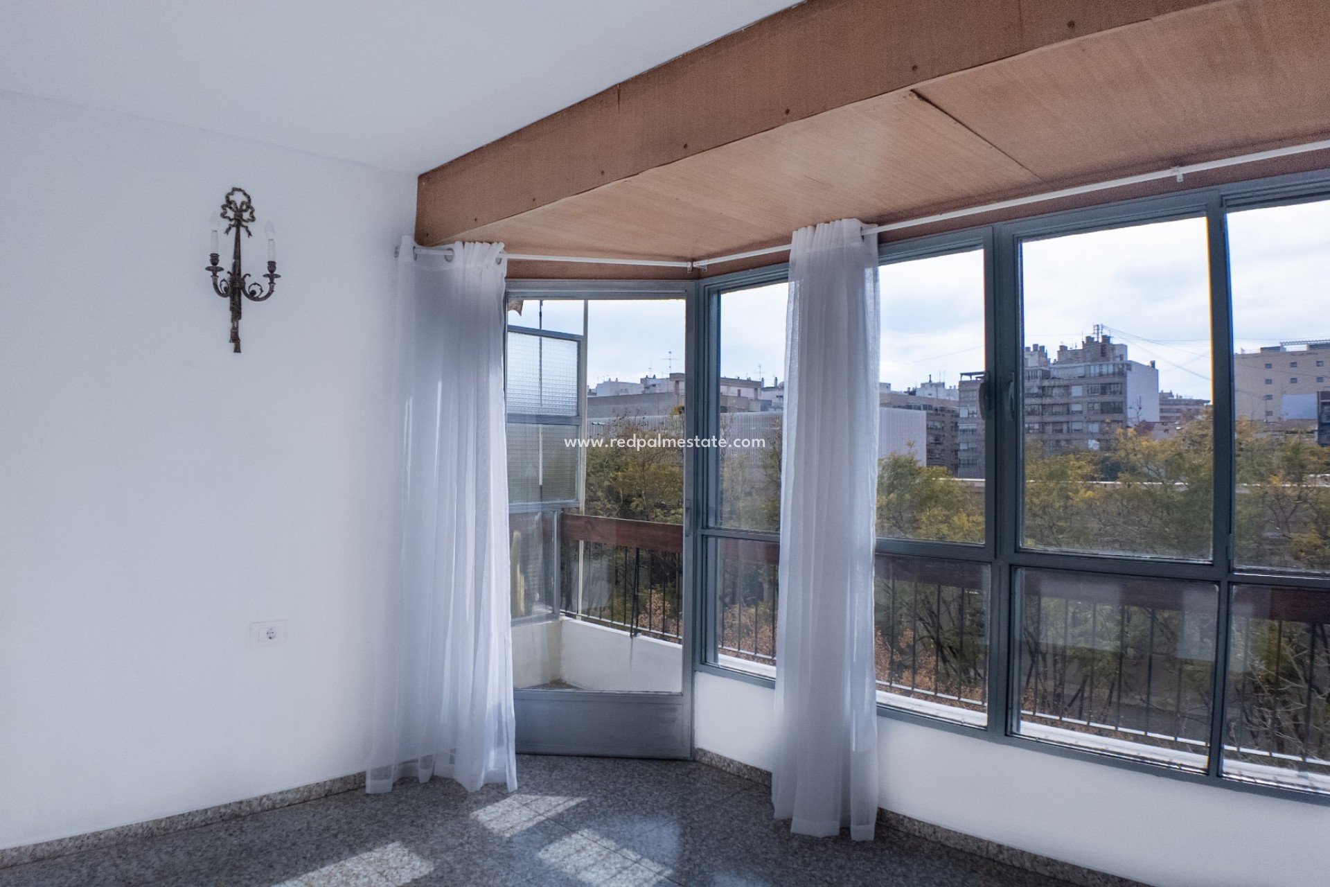 Revente - Appartements -
Alicante