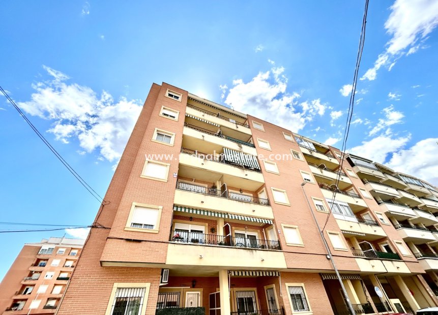 Revente - Appartements -
Almoradí - Inland