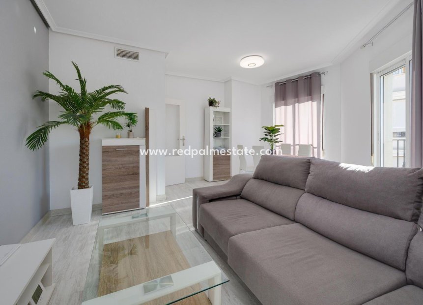 Revente - Appartements -
Almoradí - Parque De La U