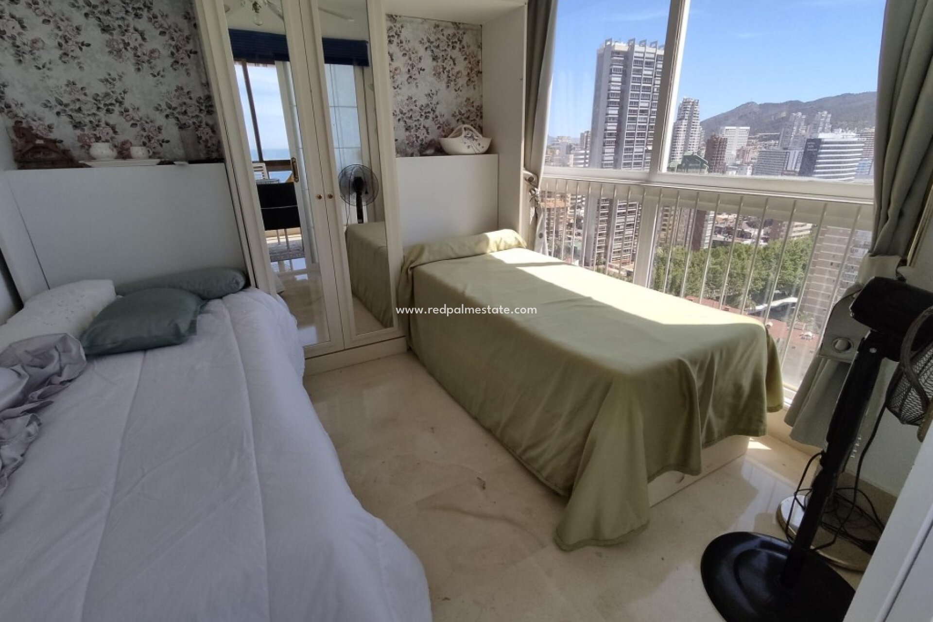 Revente - Appartements -
Benidorm