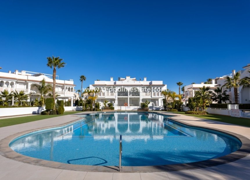 Revente - Appartements -
Ciudad Quesada