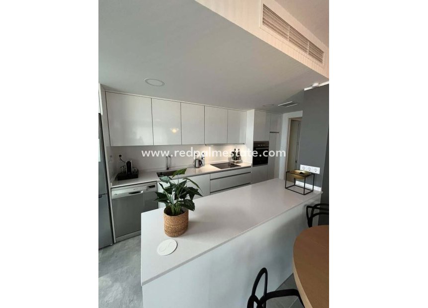 Revente - Appartements -
Finestrat