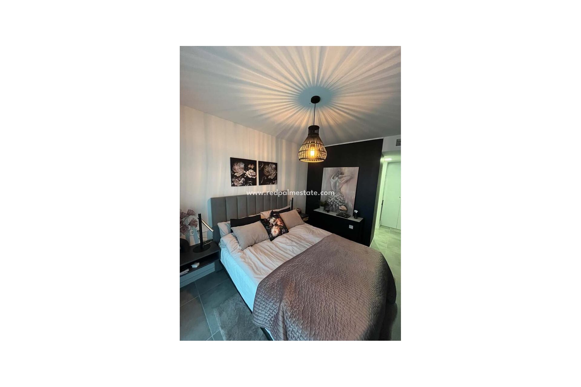 Revente - Appartements -
Finestrat