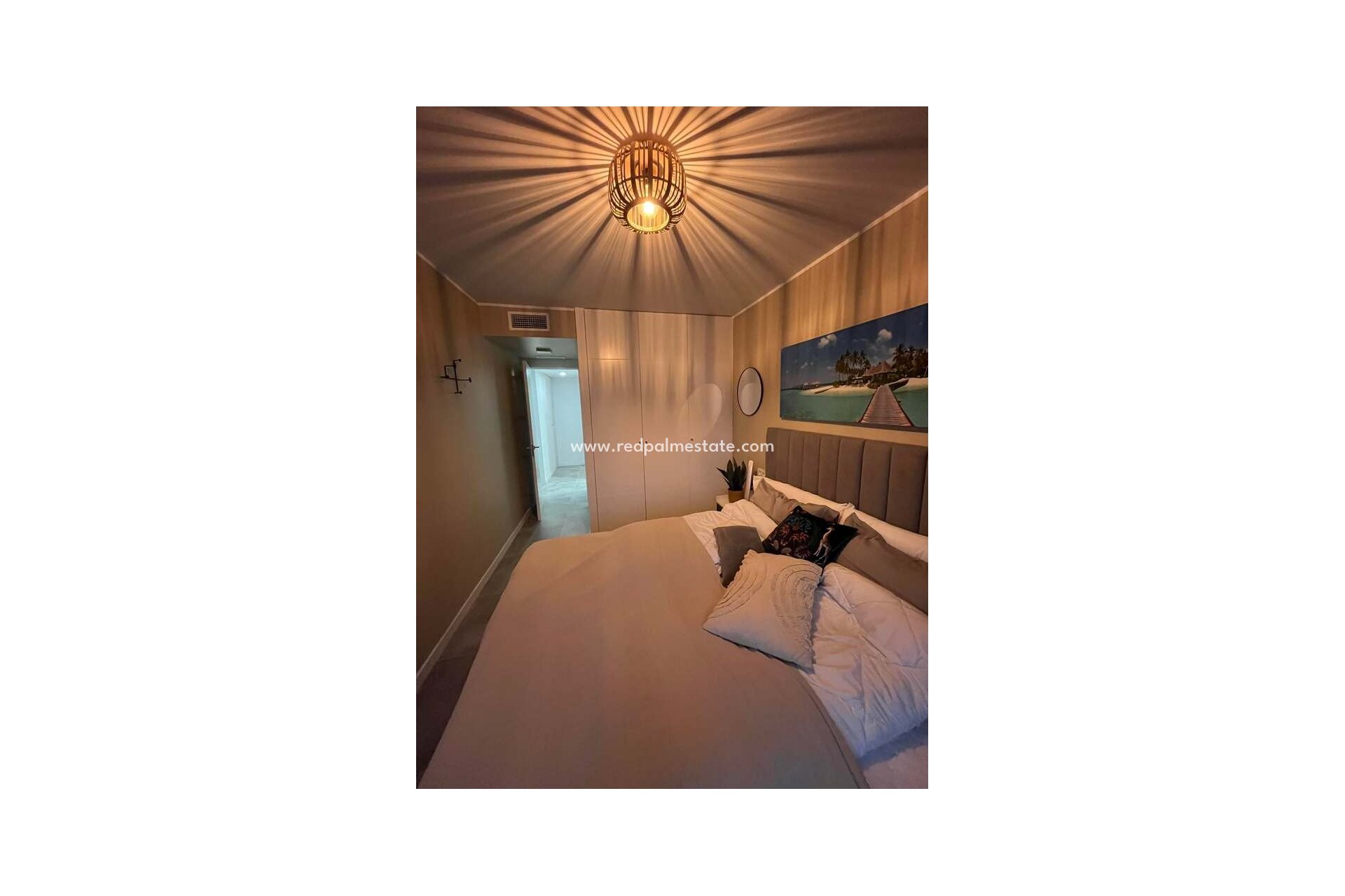 Revente - Appartements -
Finestrat