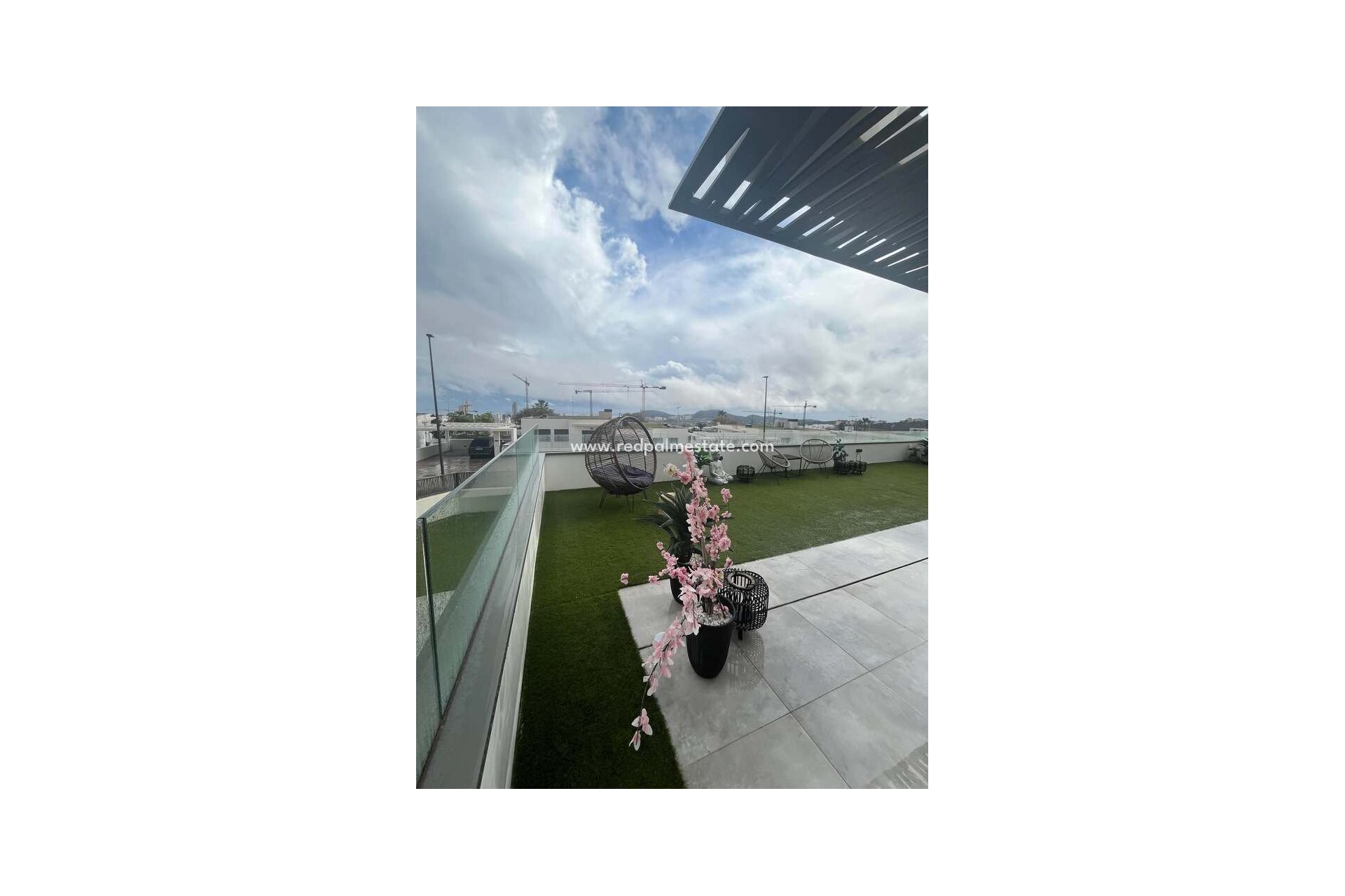 Revente - Appartements -
Finestrat