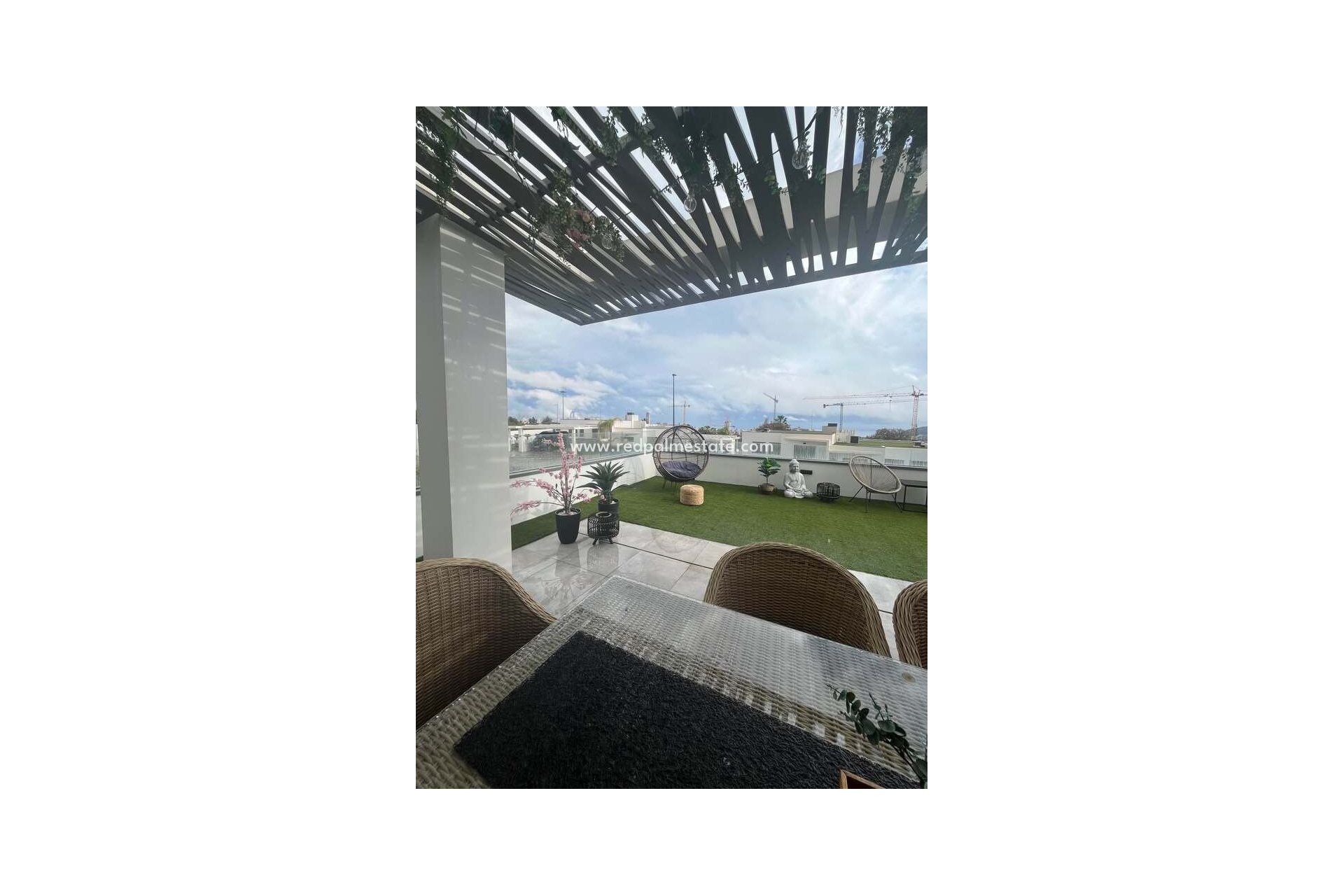 Revente - Appartements -
Finestrat